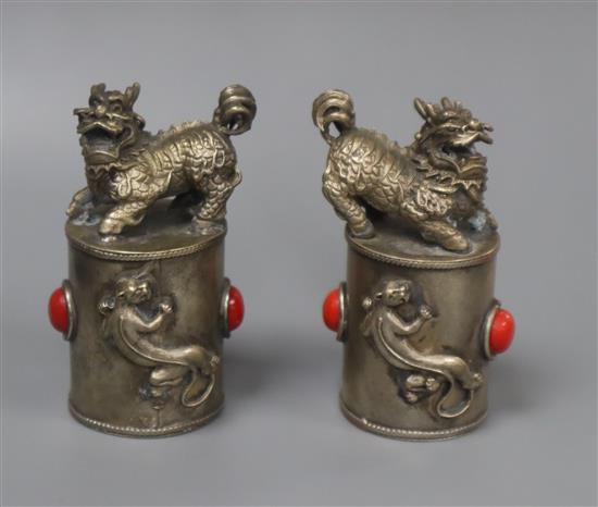 A pair of Sino-Tibetan lion-dog seals